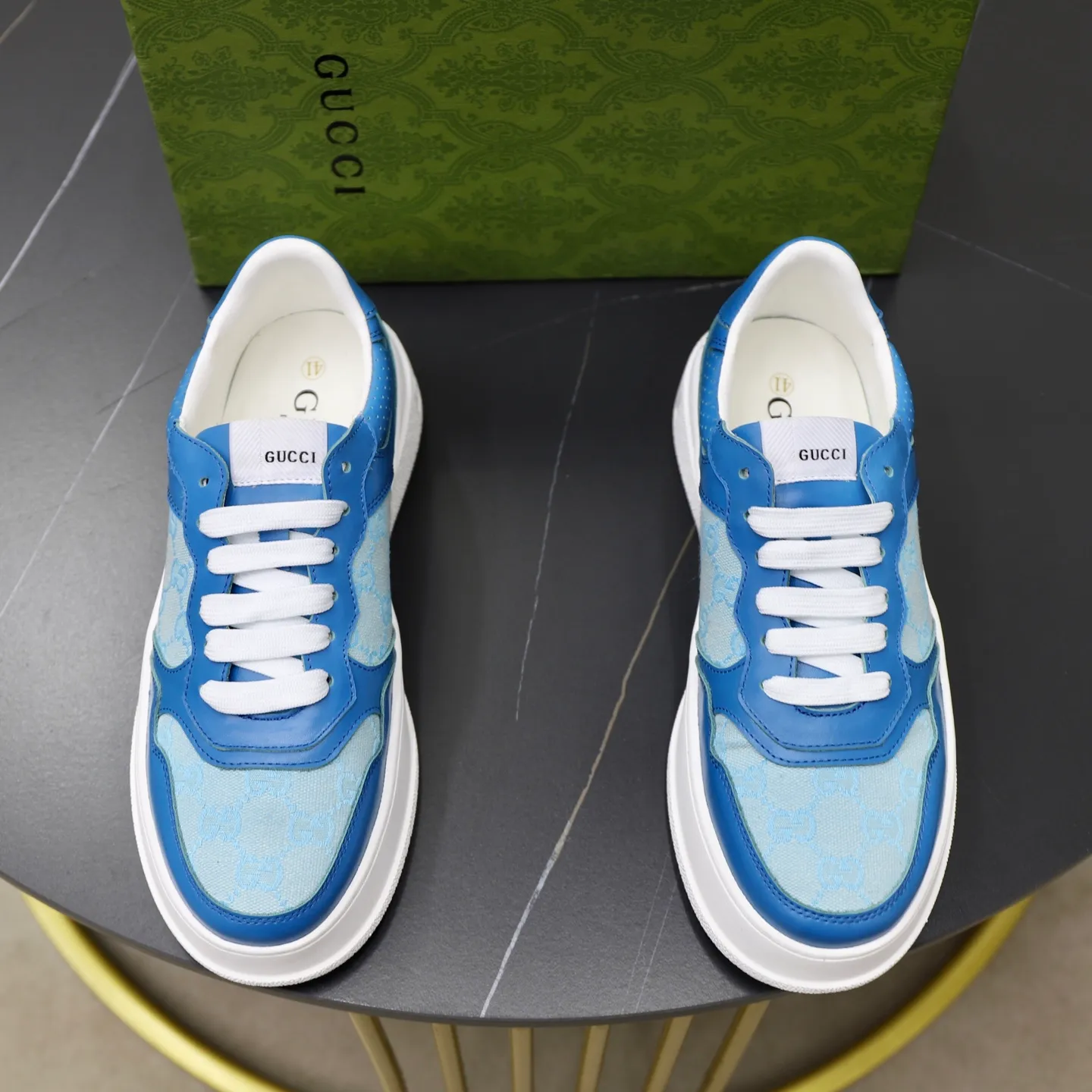 Men's shoes: 400💰🙅‍♂️🙅‍♂️🙅‍♂️ Brand: GUCCI Standard code: 38-44 (45 customized) Grade: Same as the official website Material: Original leather splicing brand cloth Comfortable and breathable sheepskin lining Lightweight wear-resistant outsole Style category: Men's fashion casual shoes Sports shoes Distinguished luxury brand elements Top luxury Color: actual picture color